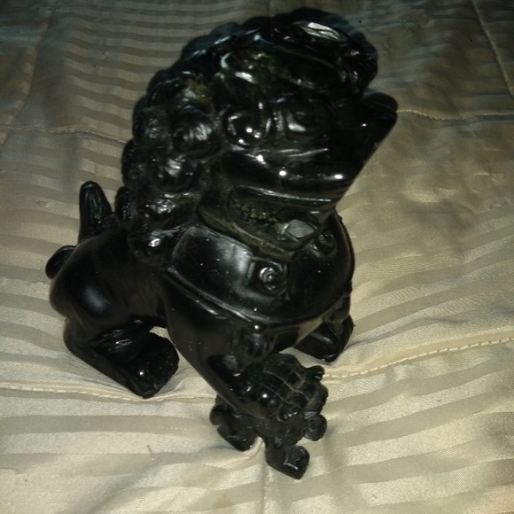 Statues - Picture 6 of 7